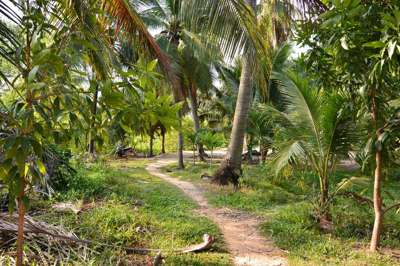 Eden Eco Village Kampot Exterior photo