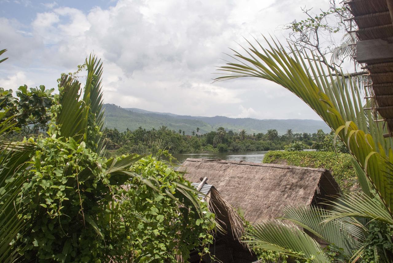 Eden Eco Village Kampot Exterior photo