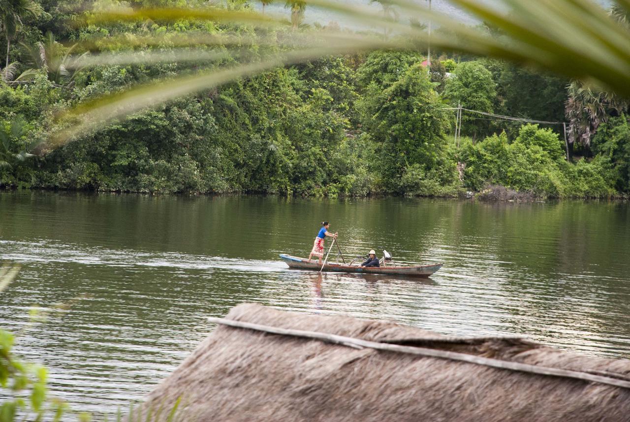 Eden Eco Village Kampot Exterior photo